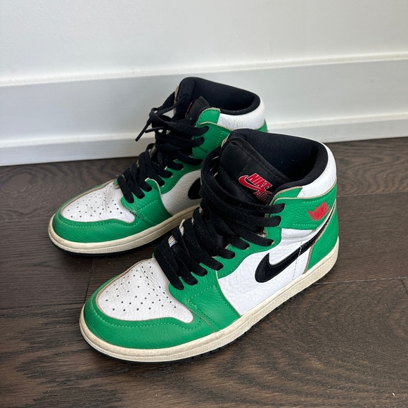 Wmns Air Jordan 1 Retro High OG 'Lucky Green' size 36,5 - Picture 1 of 3